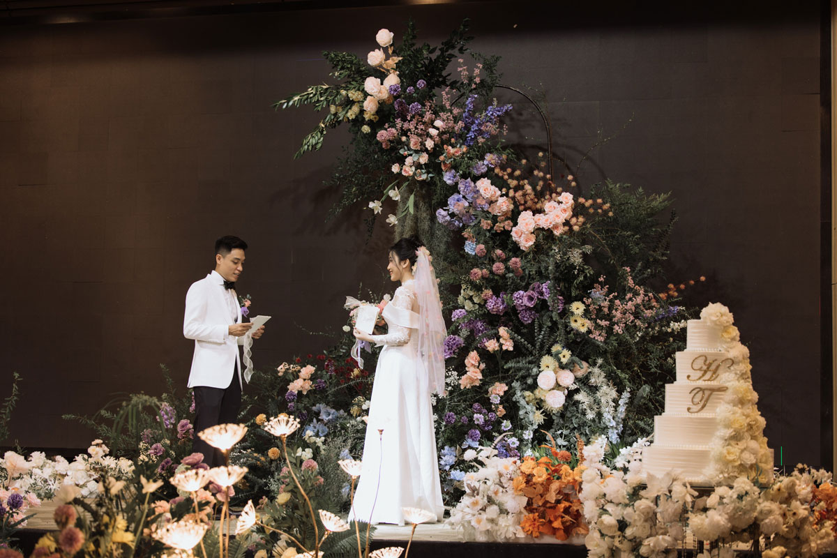 Nhà hàng tiệc cưới Nha Trang- Dịch vụ trang trí tiệc cưới Jolie Mai