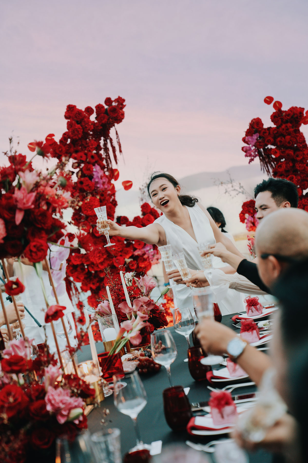 Tổ chức kỷ niệm ngày cưới