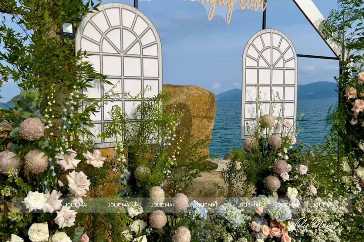 Beach Wedding Nha Trang — Outdoor Wedding Decoration Package beach wedding Nha Trang chuyen nghiep tai Nha Trang