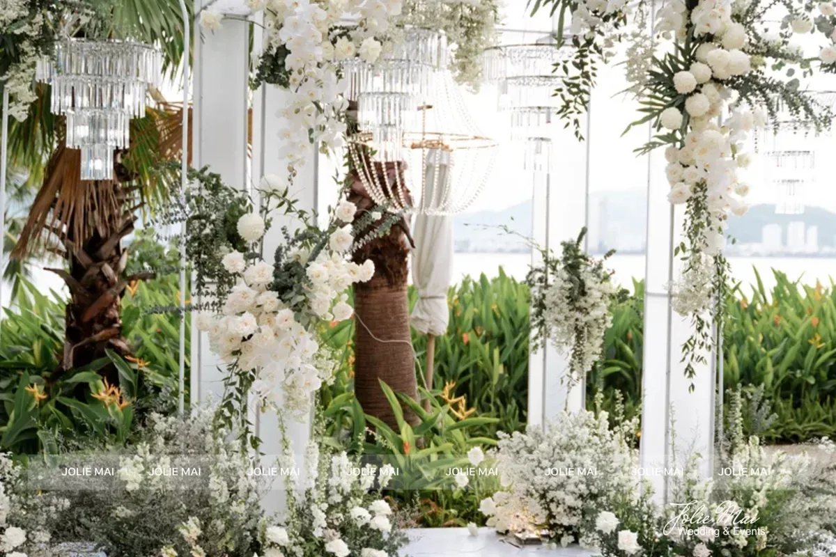 Beach Wedding Nha Trang — Outdoor Wedding Decoration Package beach wedding Nha Trang sang trong tron goi Nha Trang